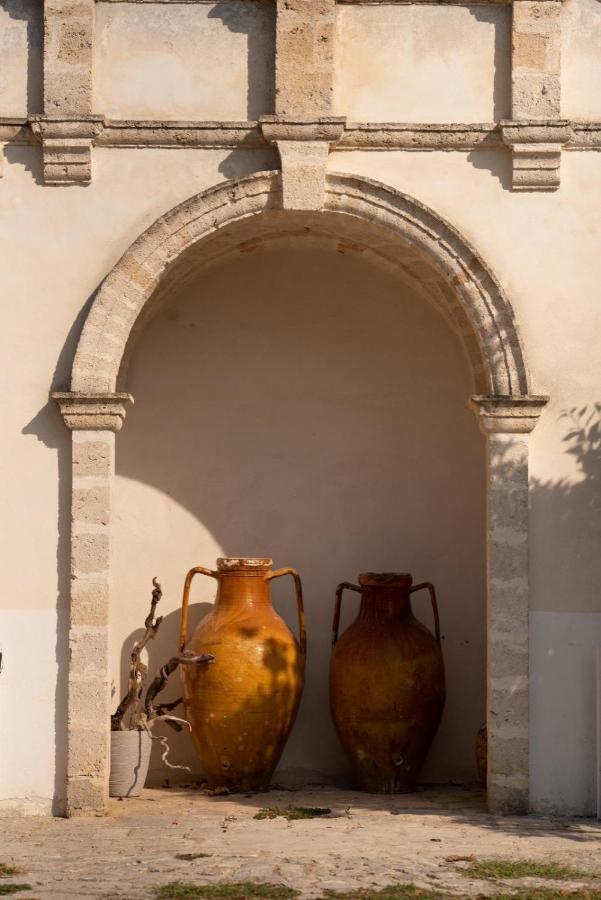 Encantamiento - Dimora Gelsomino - Masseria Storica Nel Cuore Della Puglia Con Piscina